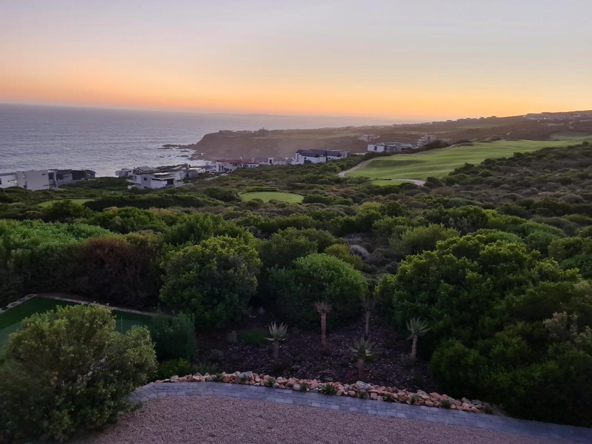 Luxury Home Located On Pinnacle Point Golf Estate 莫塞尔湾 外观 照片